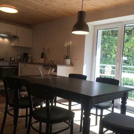 גוציס Wohnung In Zentraler Lage Im Rheintal מראה חיצוני תמונה