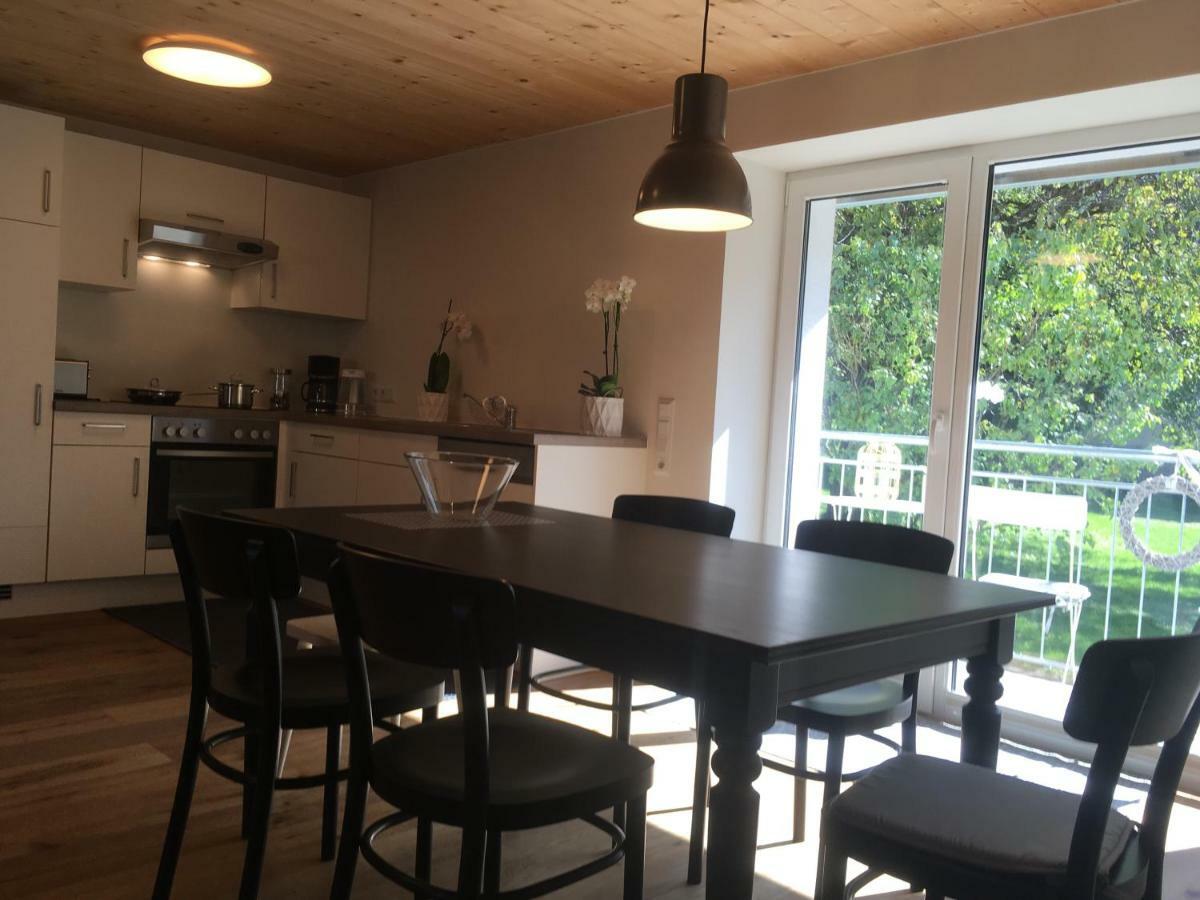 גוציס Wohnung In Zentraler Lage Im Rheintal מראה חיצוני תמונה